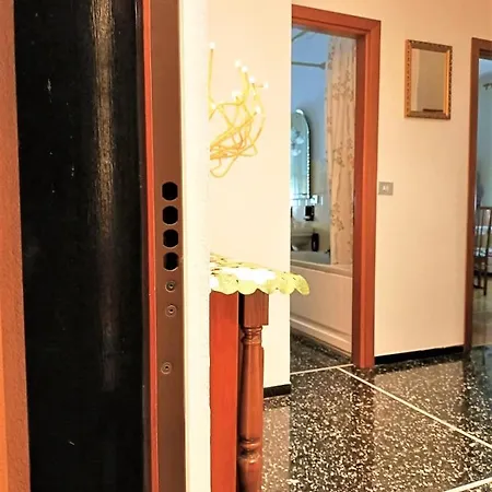 Apartment Fronte Del Golf Rapallo