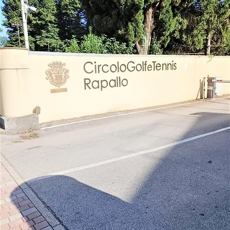 Fronte Del Golf