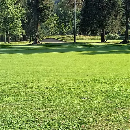 Fronte Del Golf Rapallo