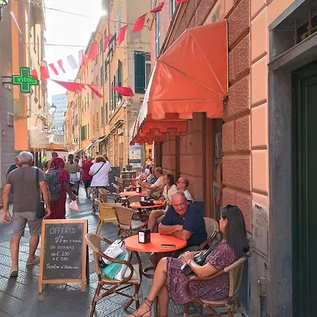 Fronte Del Golf 公寓 *