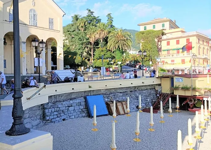 Fronte Del Golf Daire Rapallo